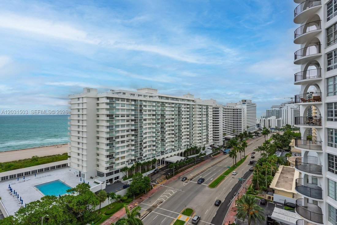 Condo in Miami Beach, Florida, United States 2 - 18103230