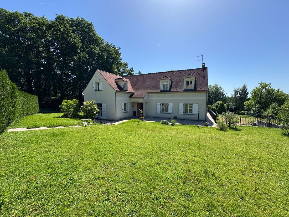 House in Gambais, Ile-de-France, France 3 - 18092764
