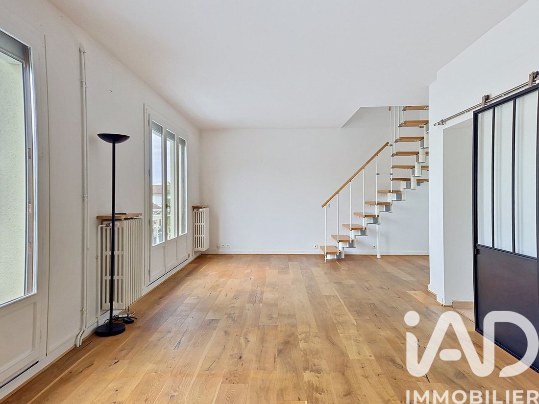 House in Les Clayes-sous-Bois, Ile-de-France, France 5 - 18105963