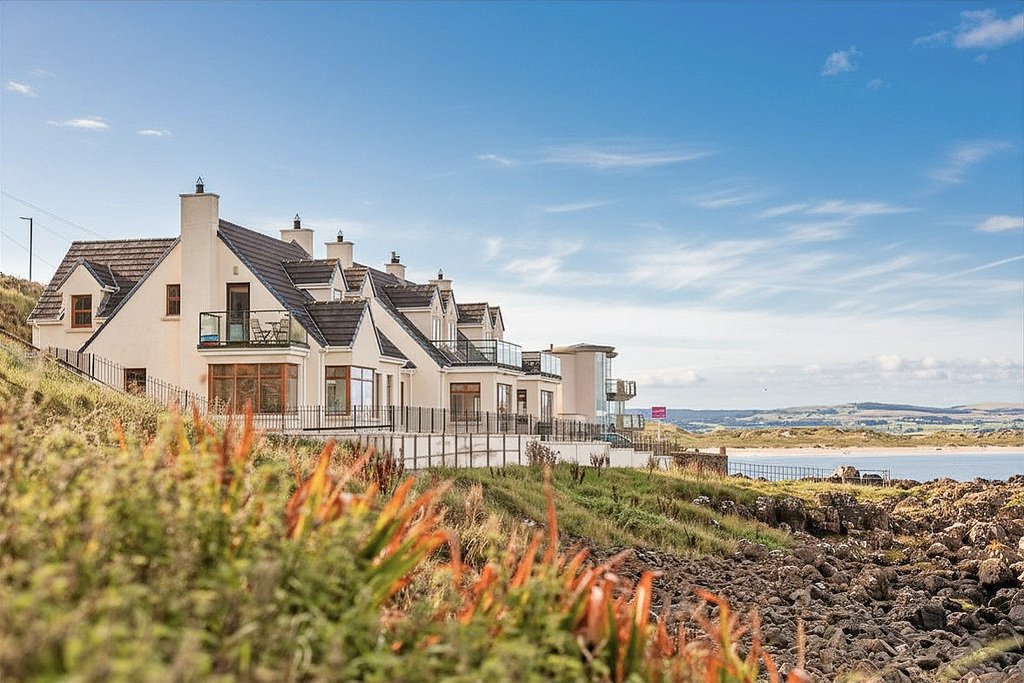 House in Portstewart, Causeway Coast and Glens District, Northern Ireland 1 - 18096597