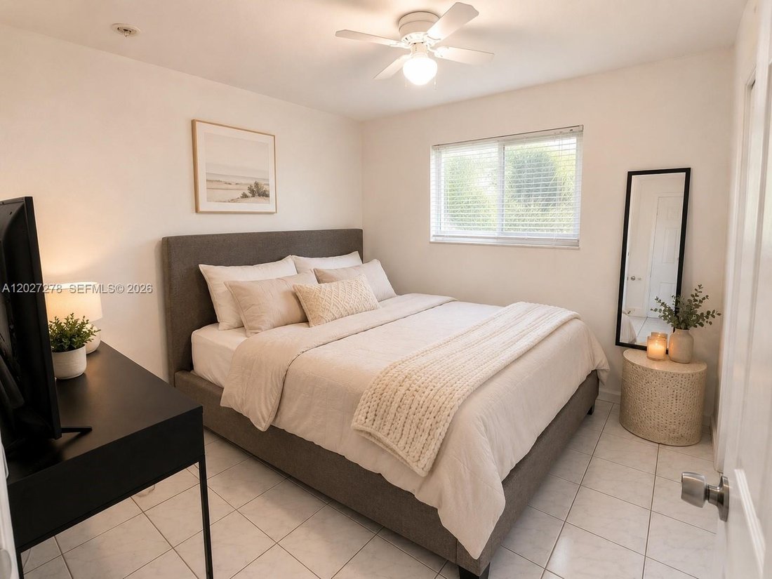 House in Hallandale Beach, Florida, United States 5 - 18096163
