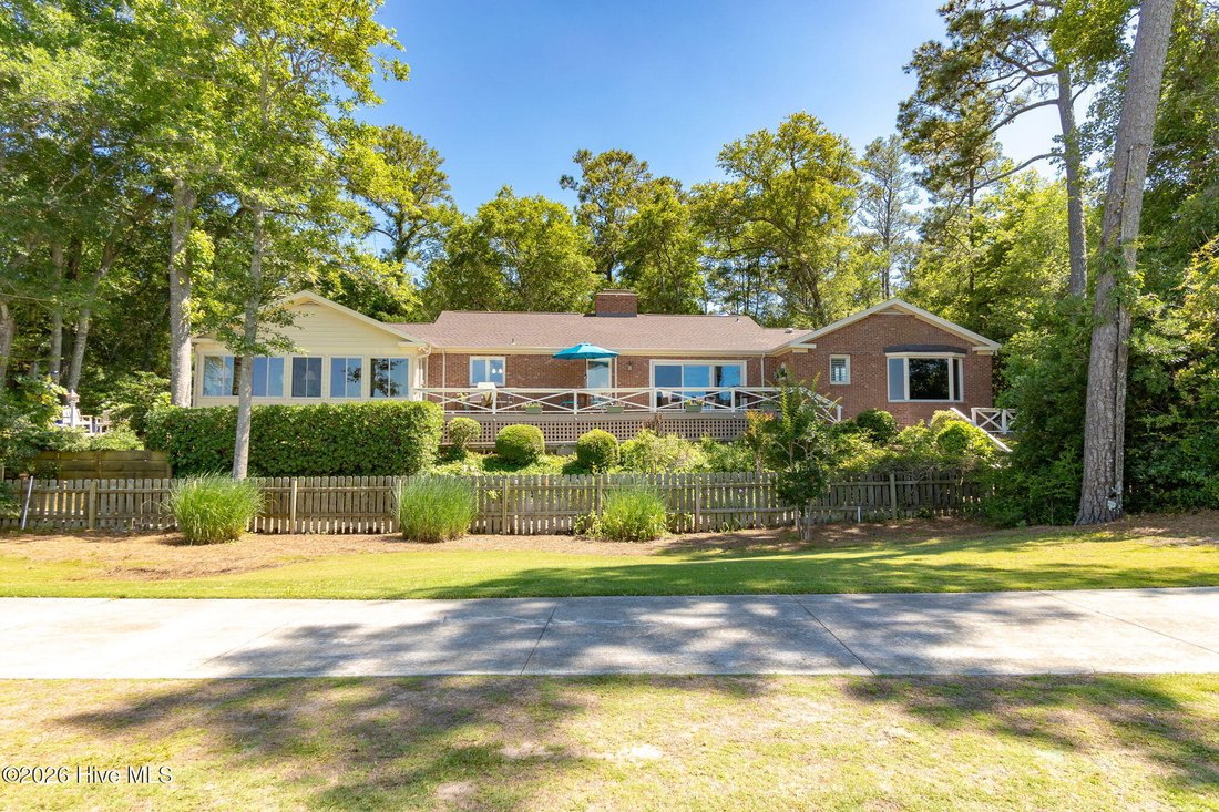 House in Pine Knoll Shores, North Carolina, United States 4 - 18095416