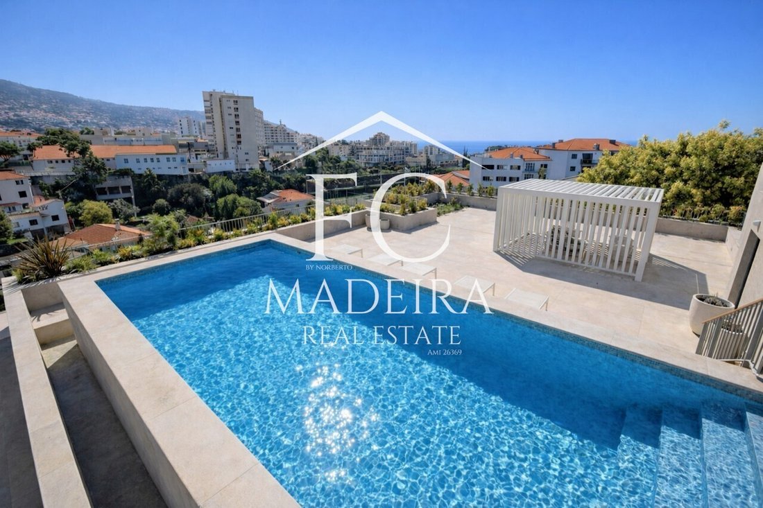 Apartment in Sao Martinho, Madeira, Portugal 1 - 18105242