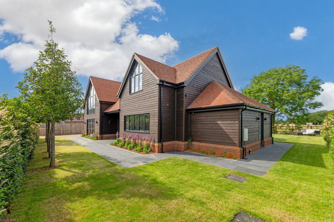House in Sherfield on Loddon, England 1 - 18098693