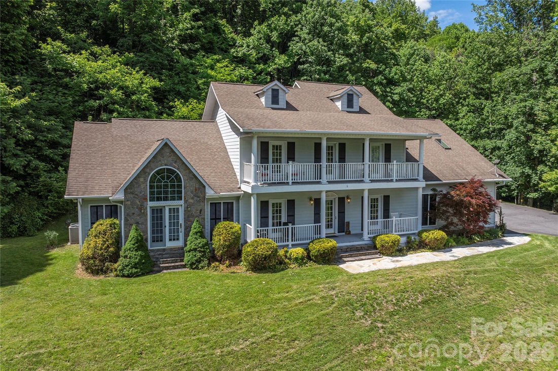 House in Maggie Valley, North Carolina, United States 2 - 18107104
