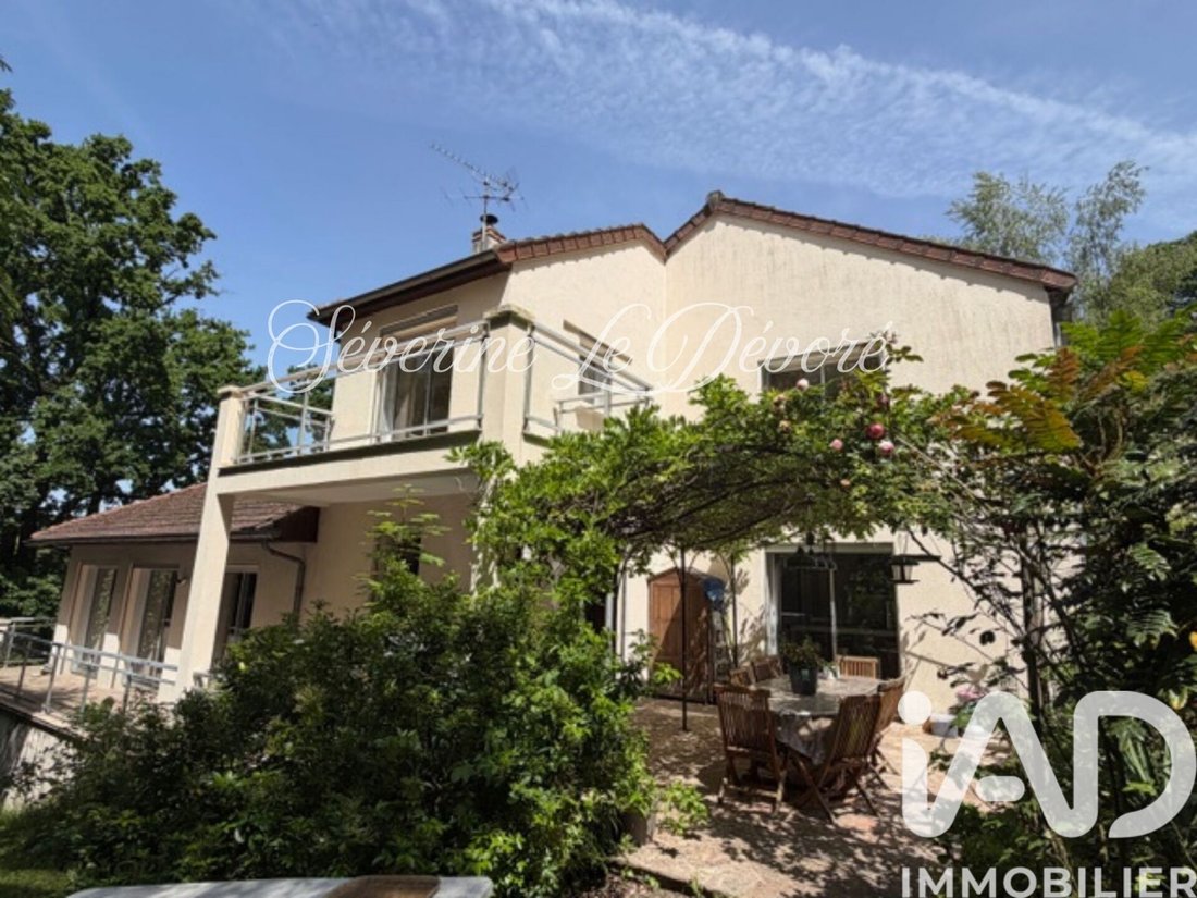 House in Montlignon, Ile-de-France, France 1 - 17882161