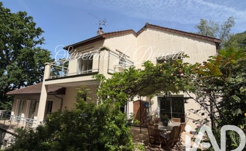 House in Montlignon, Ile-de-France, France 1
