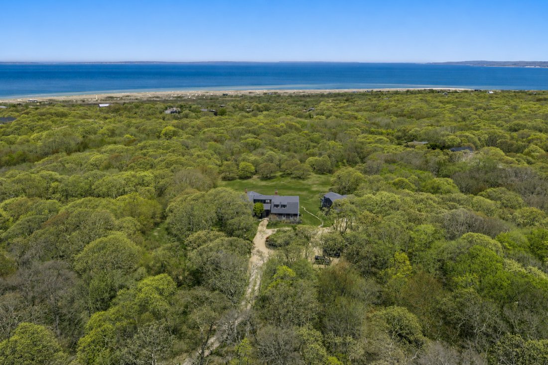 House in Chilmark, Massachusetts, United States 1 - 18105325