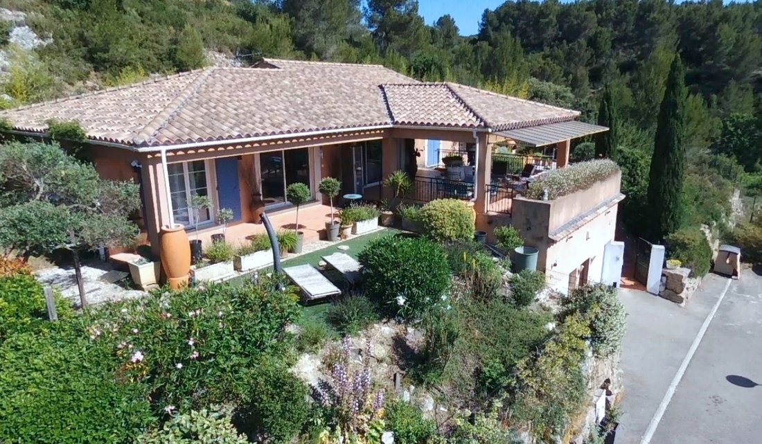 Villa in Montagne des Chèvres, Villeneuve-lès-Avignon, Frankreich 1 - 18099551