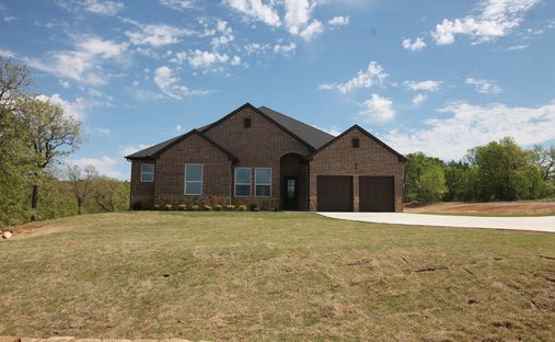 House in Chico, Texas, United States 1