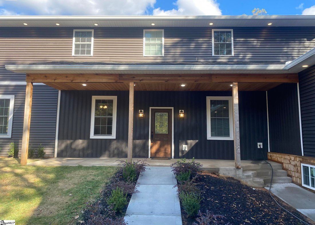 House in Gray Court, South Carolina, United States 4 - 18098184