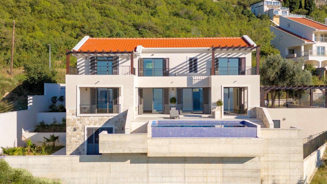 Villa in Blizikuće, Budva Municipality, Montenegro 3 - 16503834