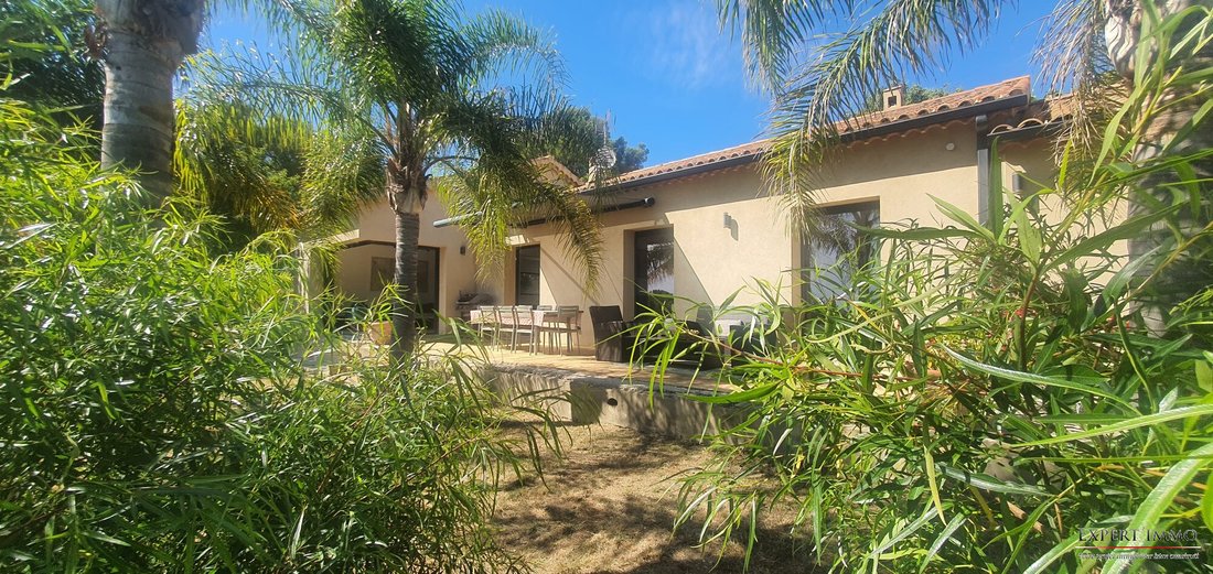 House in Sanary-sur-Mer, Provence-Alpes-Côte d'Azur, France 1 - 17024351