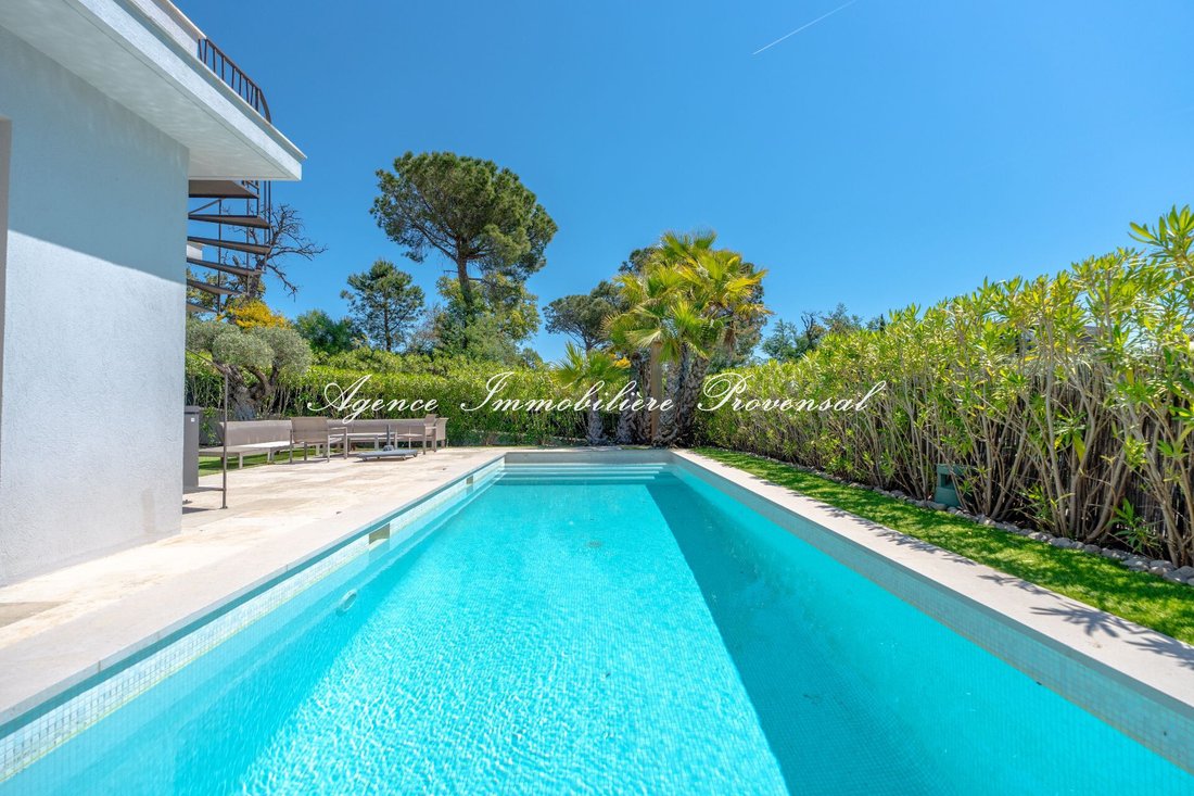 Villa in Ville-Les Saquedes-Le Bouillonnet, Sainte-Maxime, France 5 - 18101491