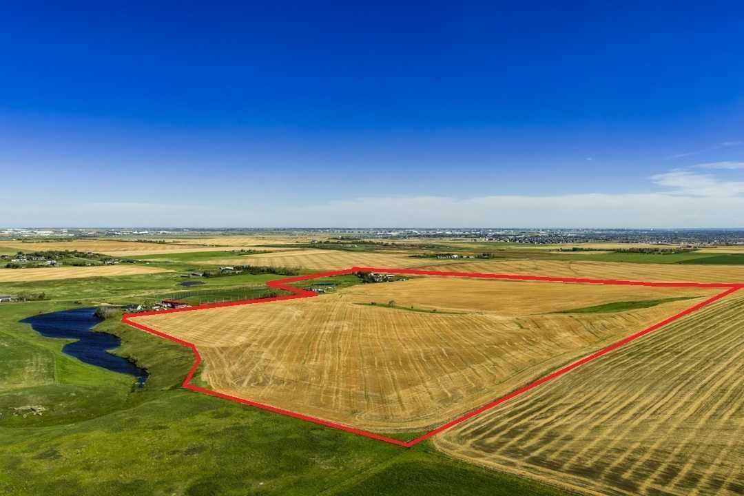 Land in Calgary, Alberta, Canada 1 - 18094319