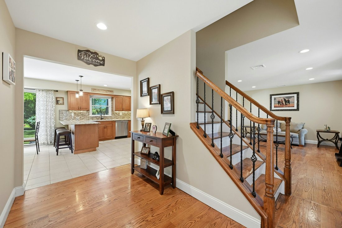 House in Miller Place, New York, United States 5 - 18055782