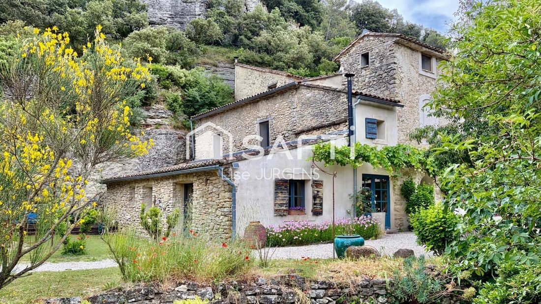 House in Le Beaucet, Provence-Alpes-Côte d'Azur, France 2 - 18100264