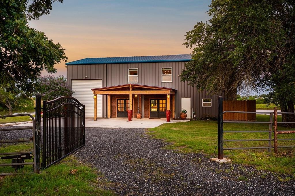 House in Fredericksburg, Texas, United States 3 - 18095064
