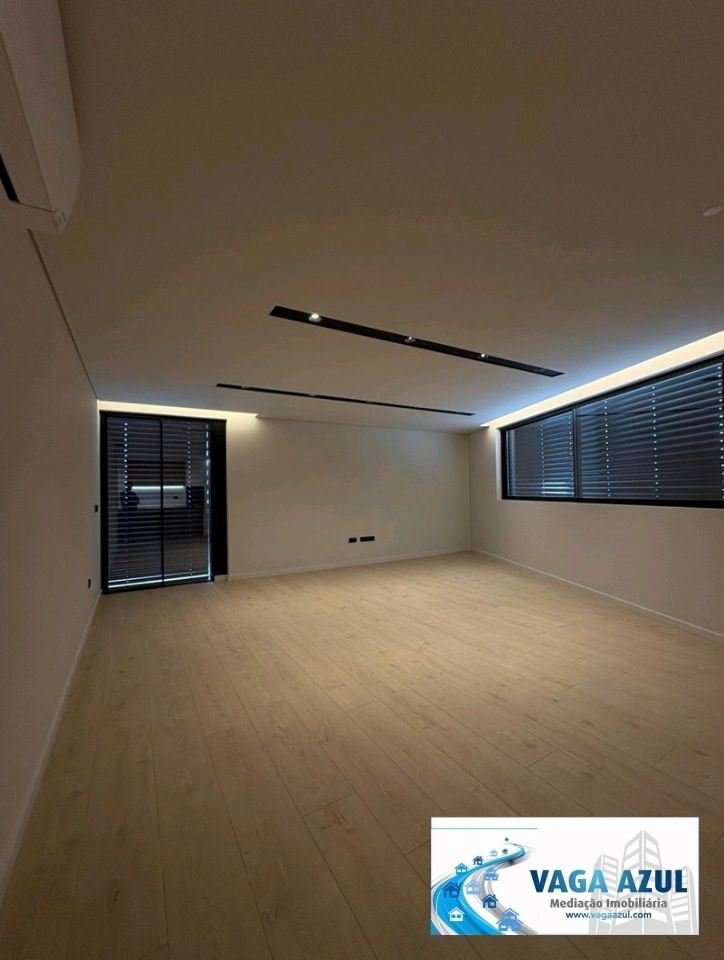Apartment in Gondomar (Sao Cosme), Valbom e Jovim, Porto District, Portugal 4 - 18104825