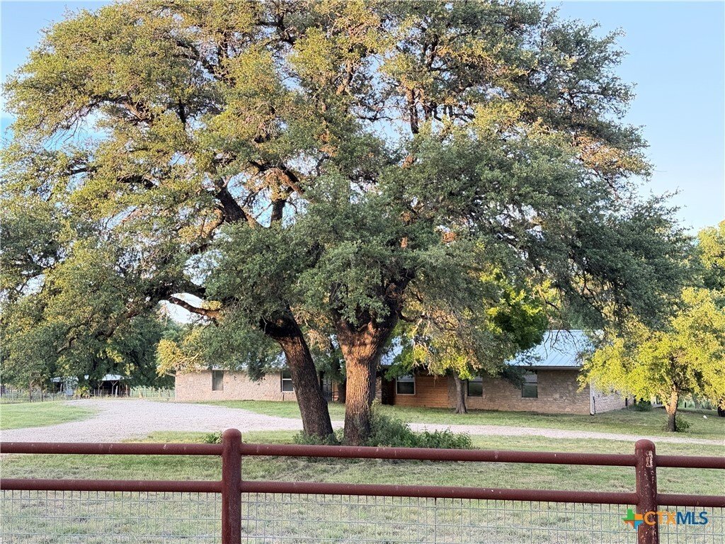 House in Lampasas, Texas, United States 2 - 18104684