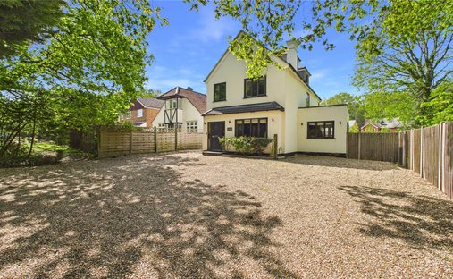 Casa a Horsell, Woking, Inghilterra 1