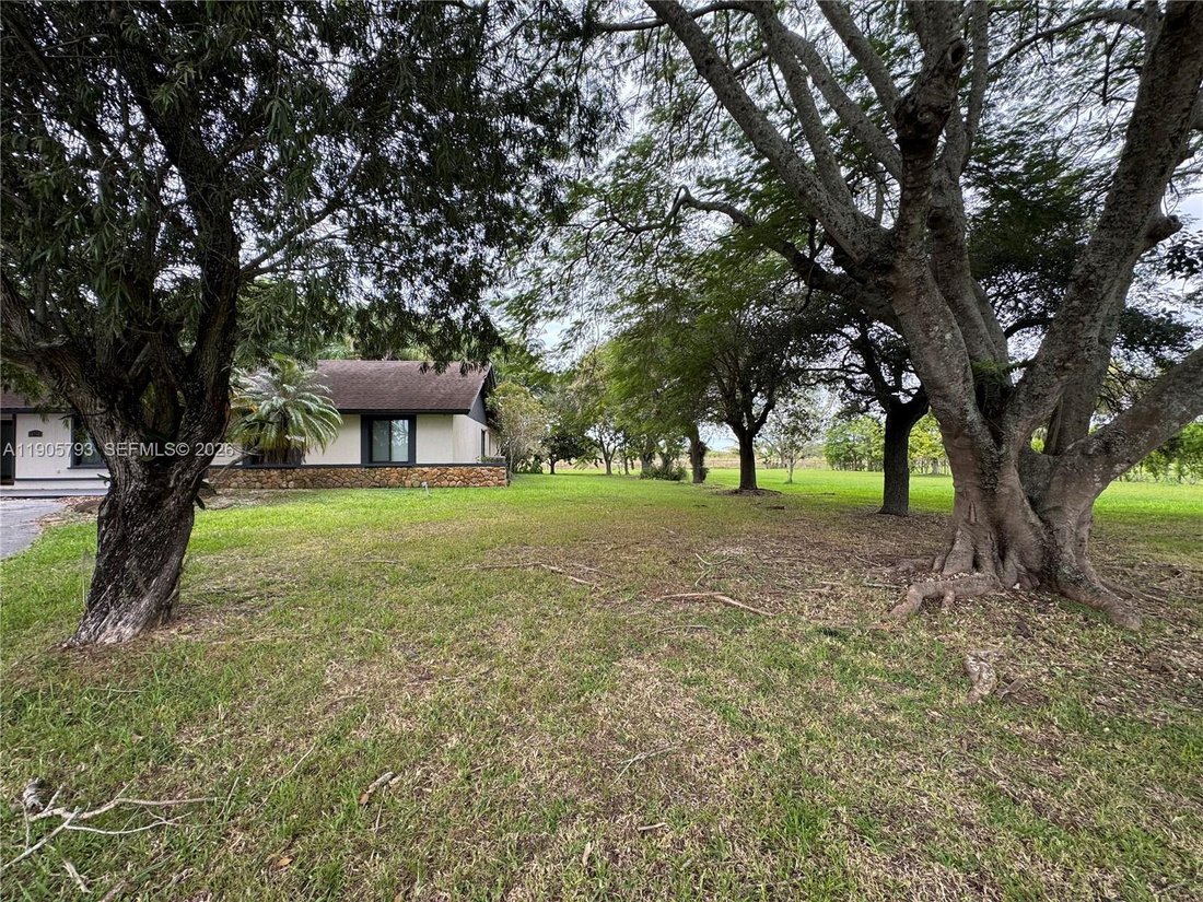 House in Miami, Florida, United States 2 - 16637650