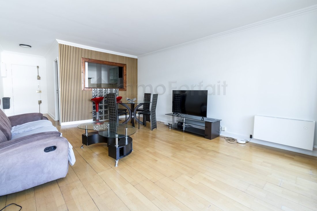 Apartment in Hôtel de Ville, Courbevoie, France 3 - 18097630