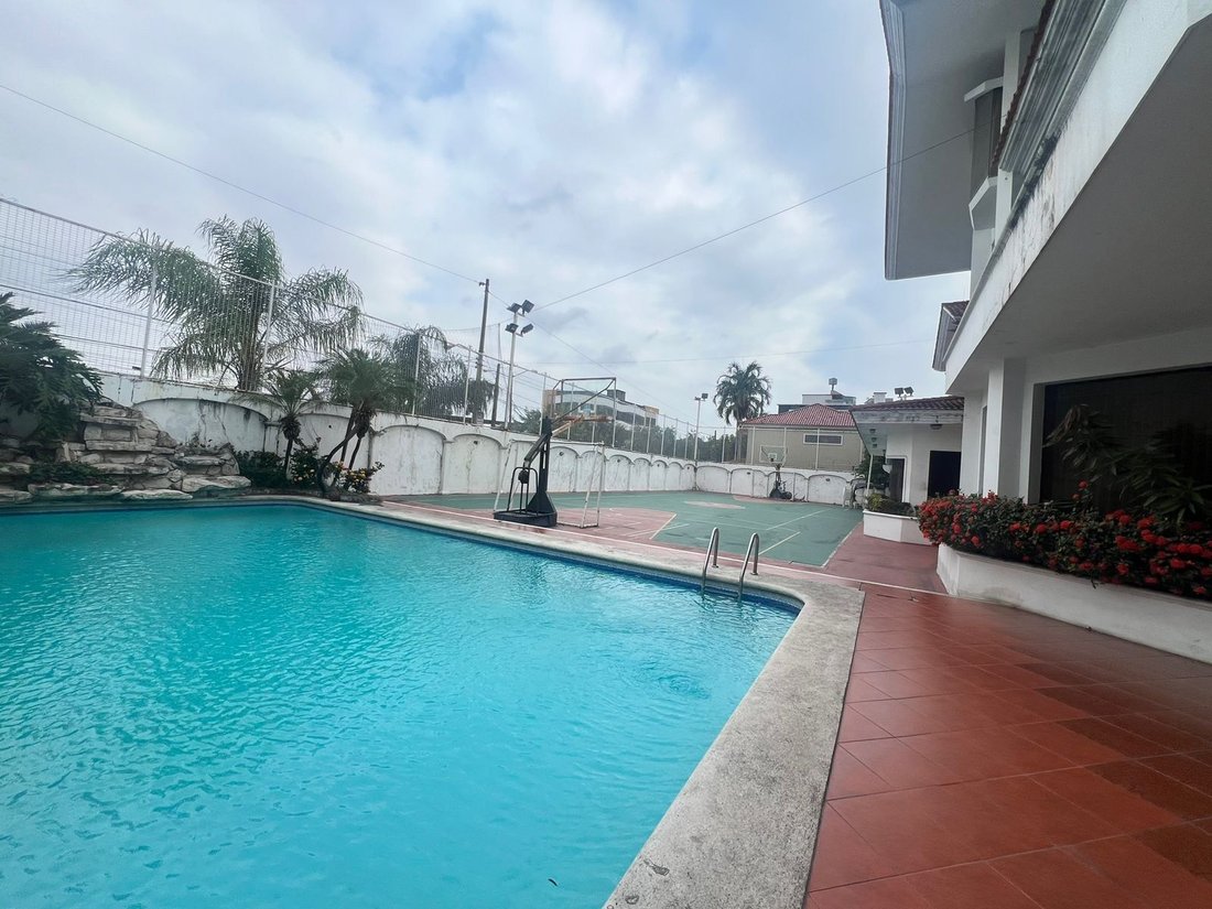 House in Guayaquil, Guayas, Ecuador 2 - 18093069