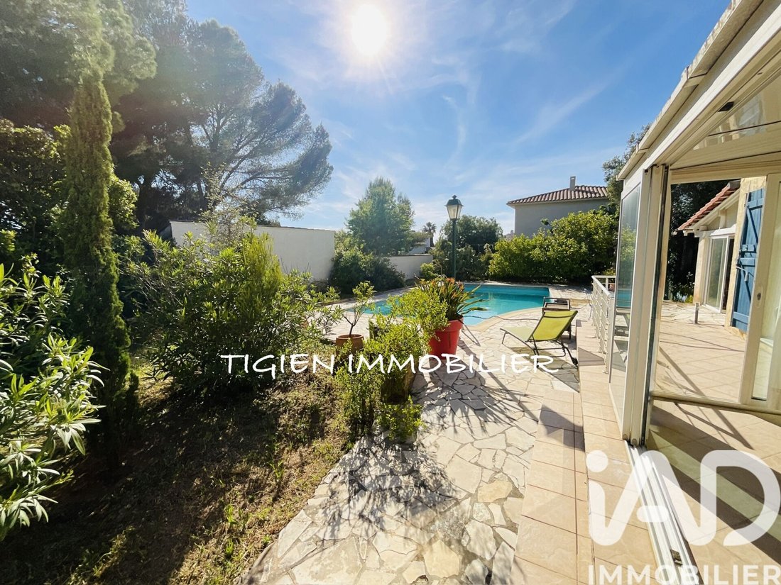 House in Six-Fours-les-Plages, Provence-Alpes-Côte d'Azur, France 4 - 18105956