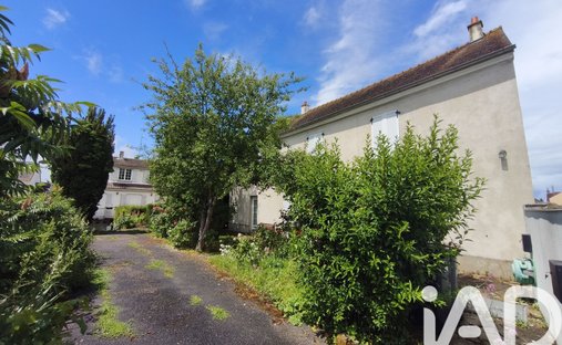 House in Voisenon, Ile-de-France, France 1