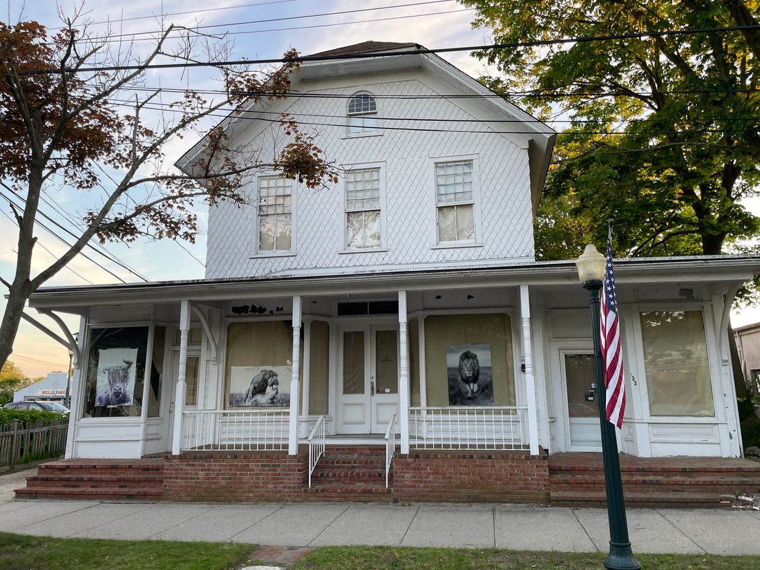 Southampton, New York, United States 2 - 18101571