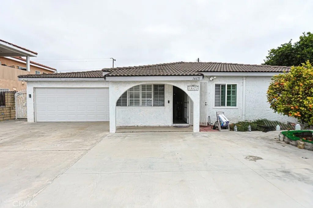 House in Midway City, California, United States 1 - 18091803