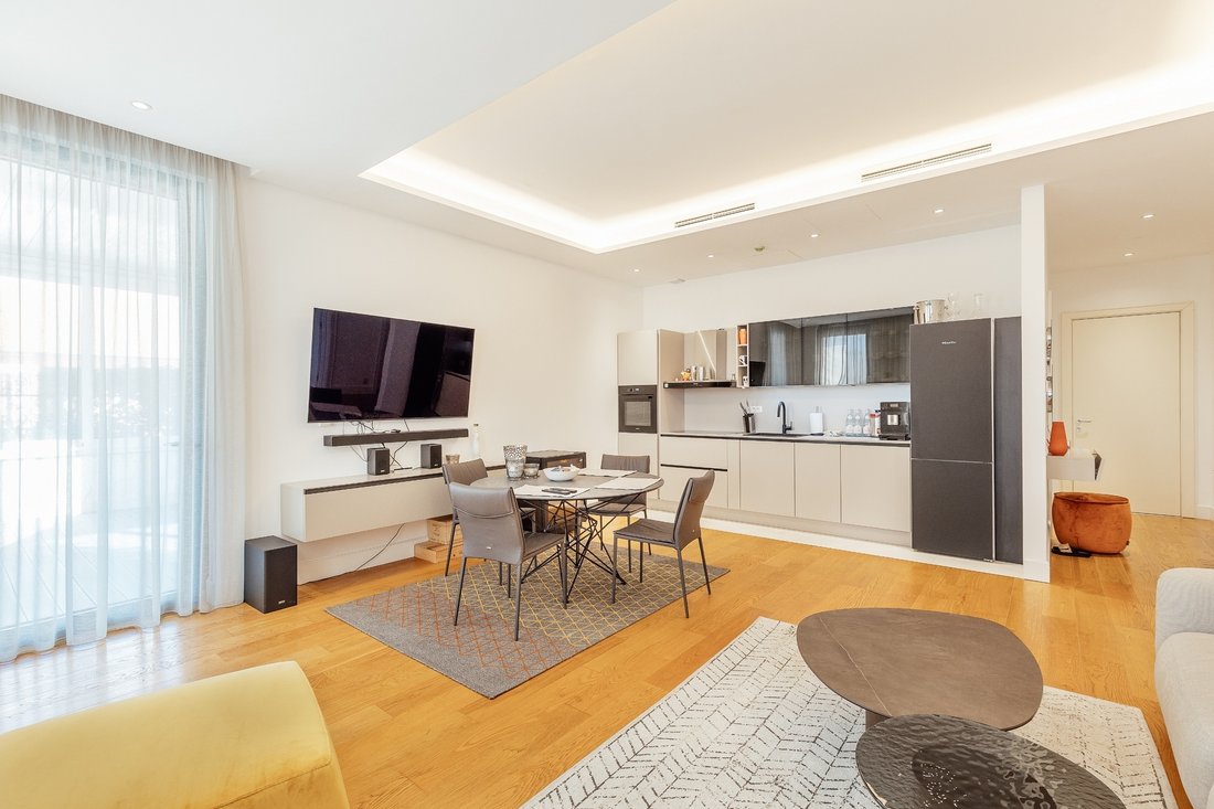 Apartment in Tivat, Tivat Municipality, Montenegro 4 - 16503895