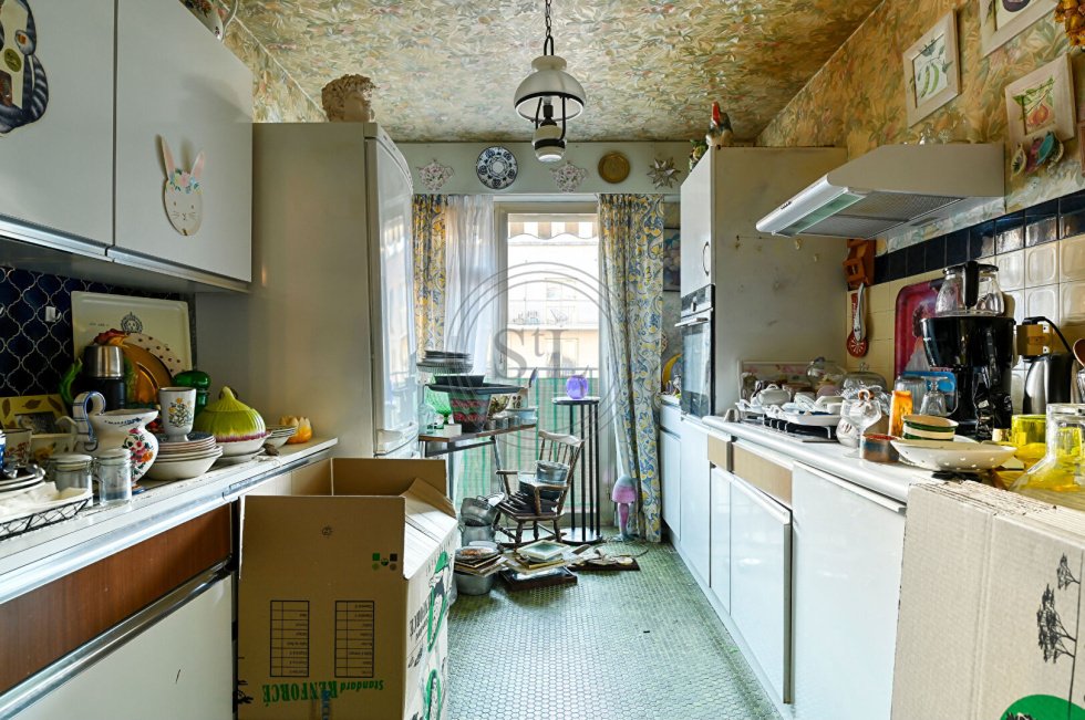 Apartment in Domaine National du Château, Versailles, France 5 - 18102957