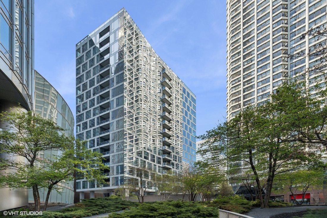 Condo in Chicago, Illinois, United States 1 - 18090879