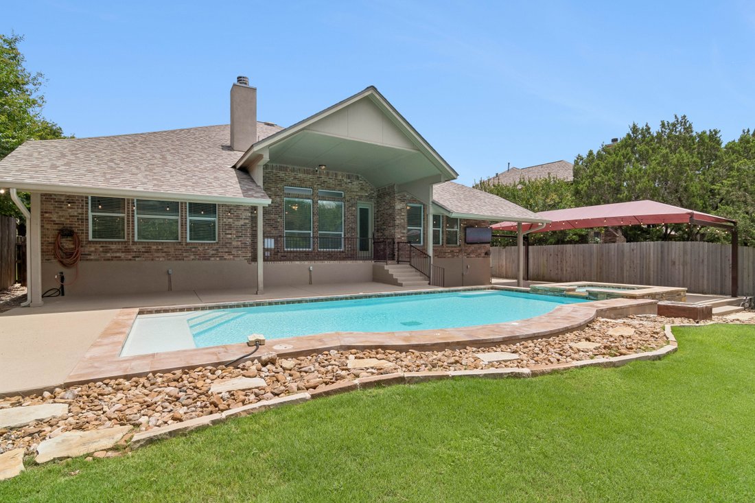 House in San Antonio, Texas, United States 4 - 18080950