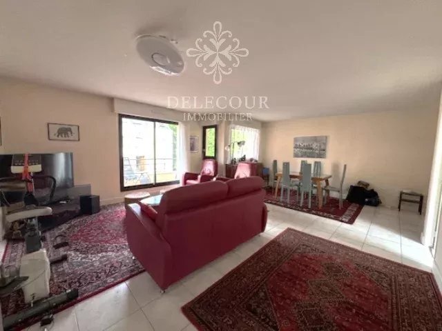Apartment in La Fontaine-Parc des Sceaux-Croix de Berny-Centre Ville, Antony, France 2 - 15666046