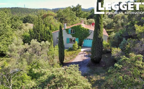 Villa à Saint-Paul-en-Forêt, Provence-Alpes-Côte d'Azur, France 1
