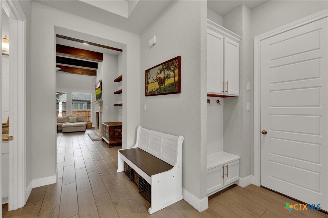 House in New Braunfels, Texas, United States 5 - 18091691