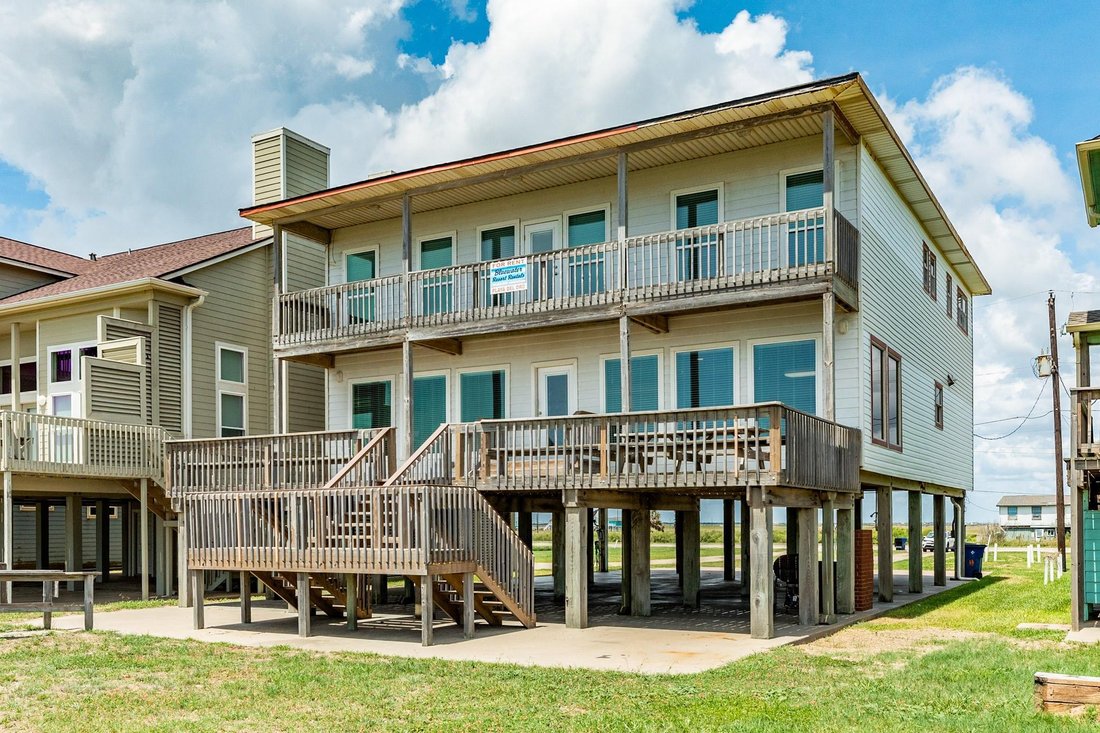 House in Freeport, Texas, United States 1 - 16507825