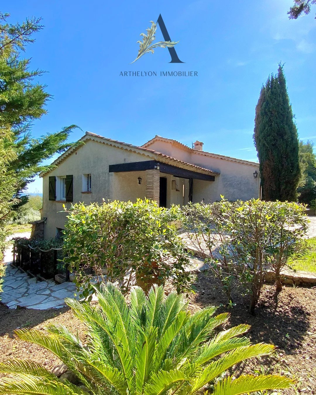 Estate in Nartelle-Noyer-Bellevue-bd des Sardinaux, Sainte-Maxime, France 2 - 18093399