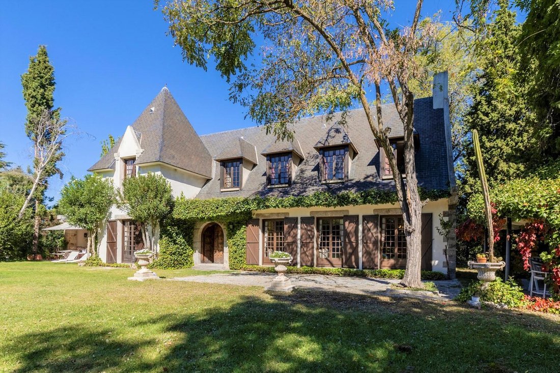 Villa in Somosaguas, Pozuelo de Alarcon, Comunidad de Madrid 1 - 18092050