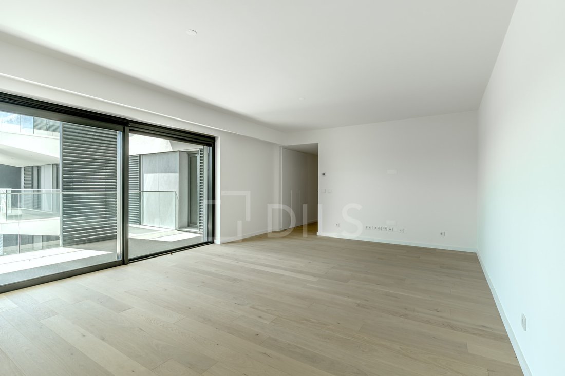 Apartment in Avenidas Novas, Lisbon, Portugal 4 - 18093653
