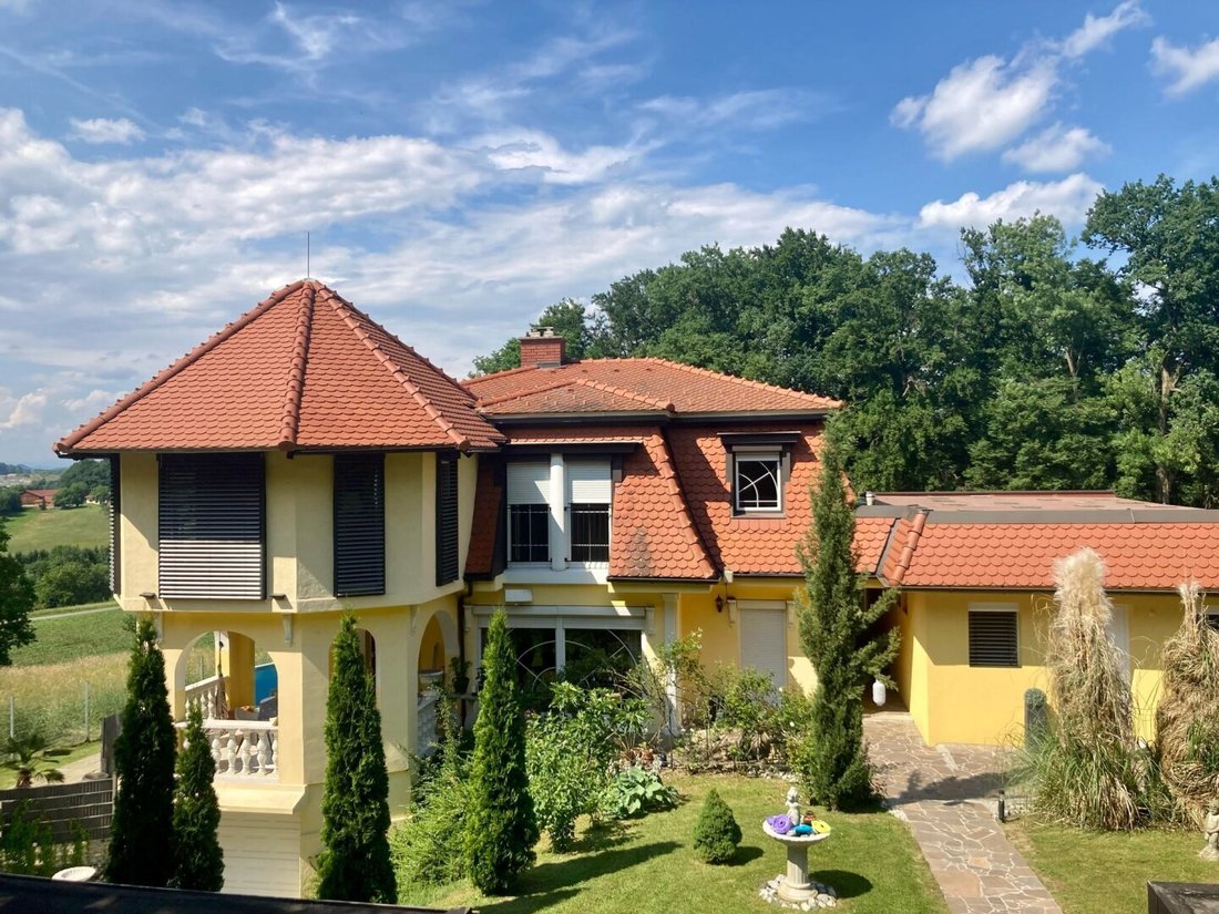 Villa in Leibnitz, Styria, Austria 2 - 16433765