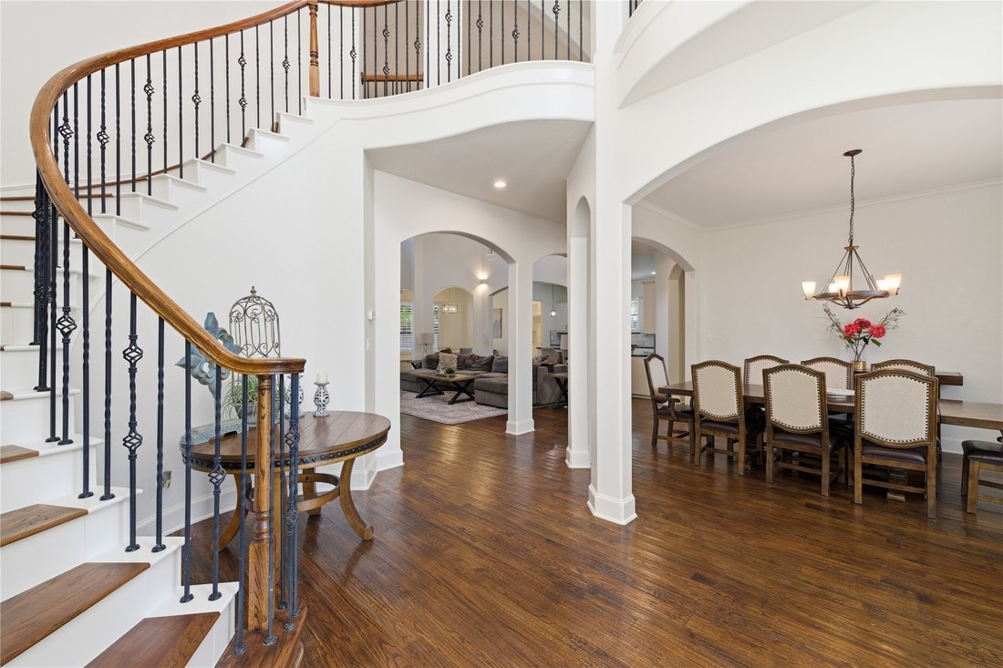 House in Frisco, Texas, United States 5 - 18098592