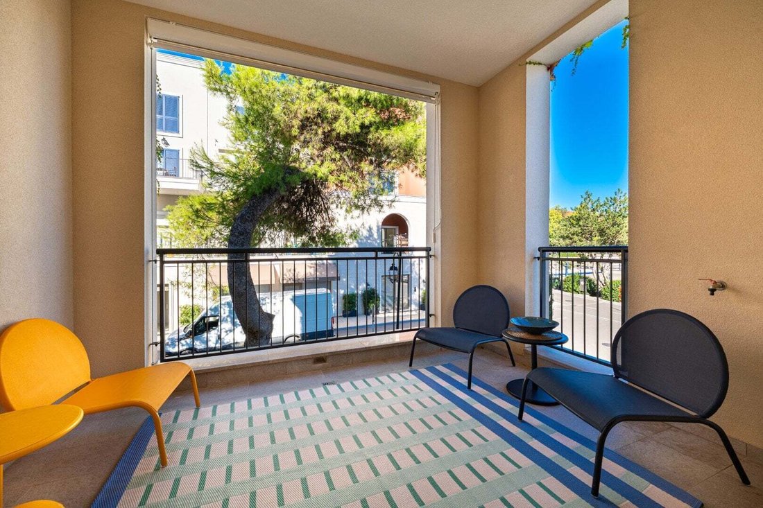 Apartment in Milovići, Tivat Municipality, Montenegro 2 - 16504043
