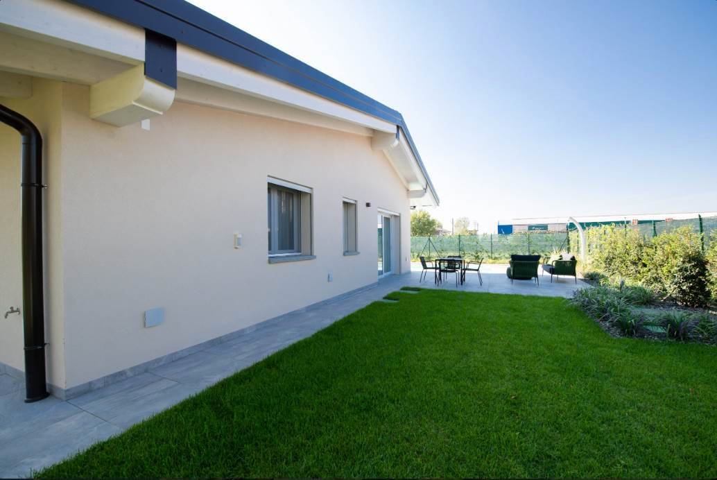 Villa in Soiano del Lago, Lombardy, Italy 3 - 18096535