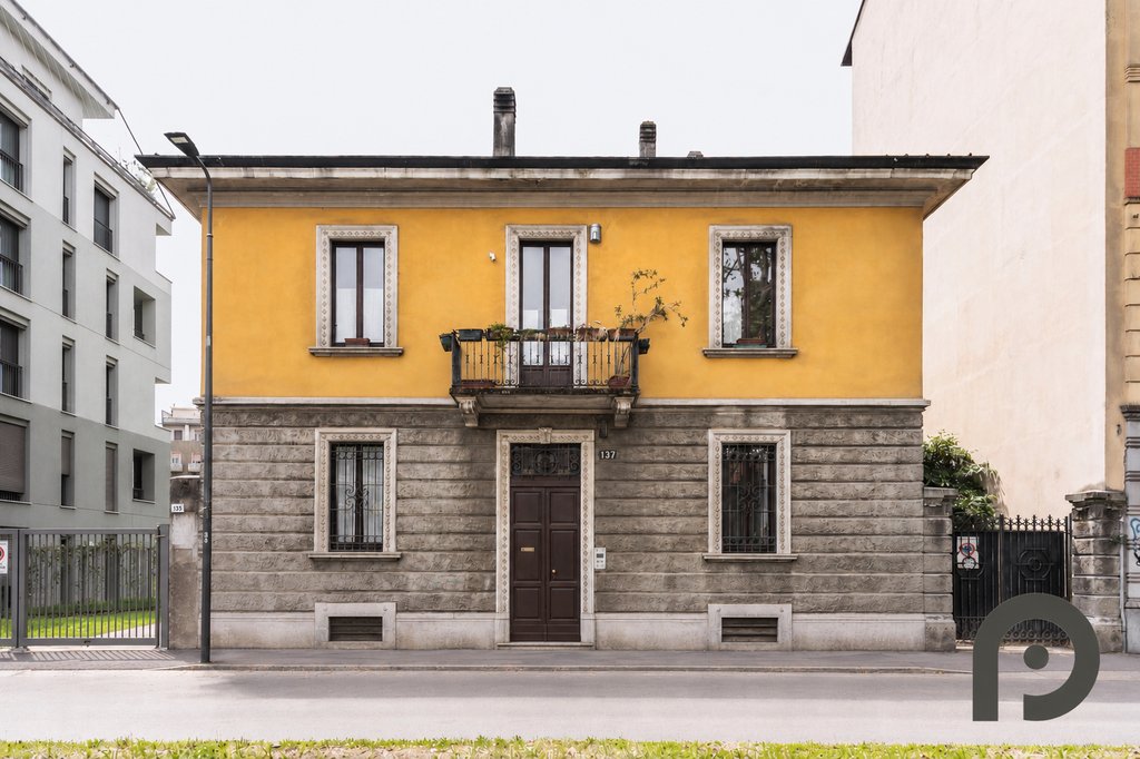 Villa in Garegnano, Milan, Italy 1 - 18094902