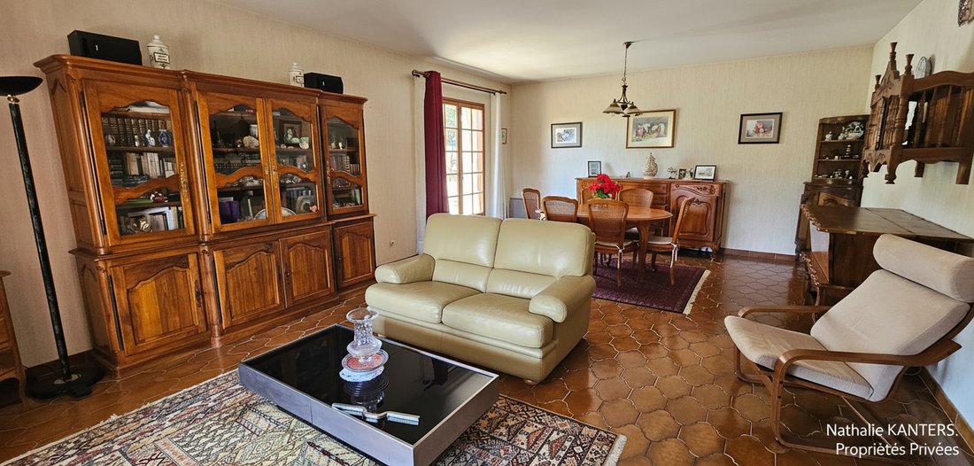 Villa in Notre Dame des Routes, Toulon, France 3 - 18107508