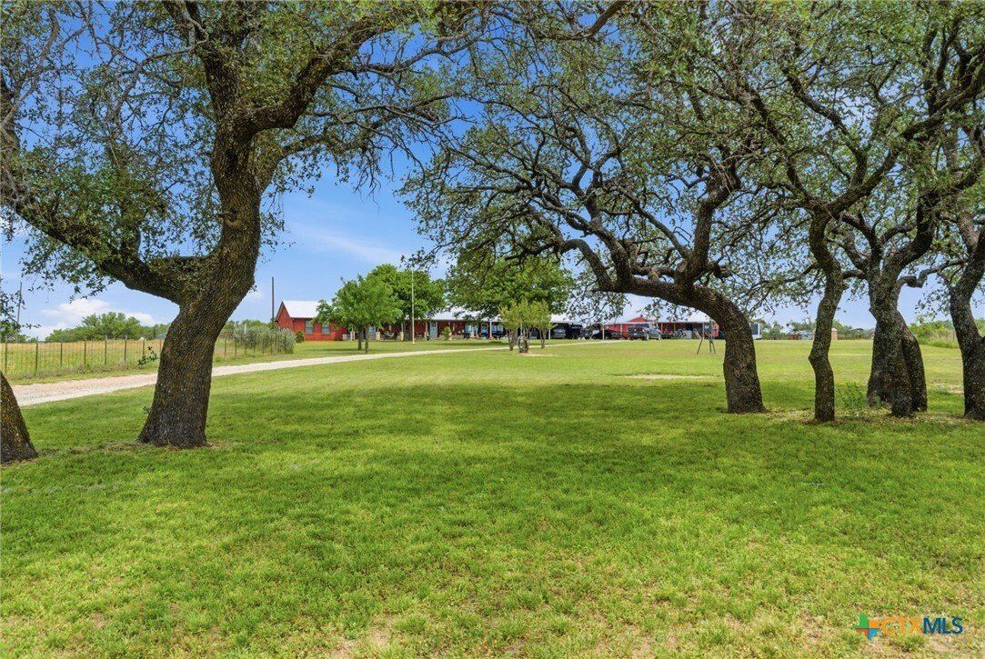 House in Mullin, Texas, United States 1 - 18094761